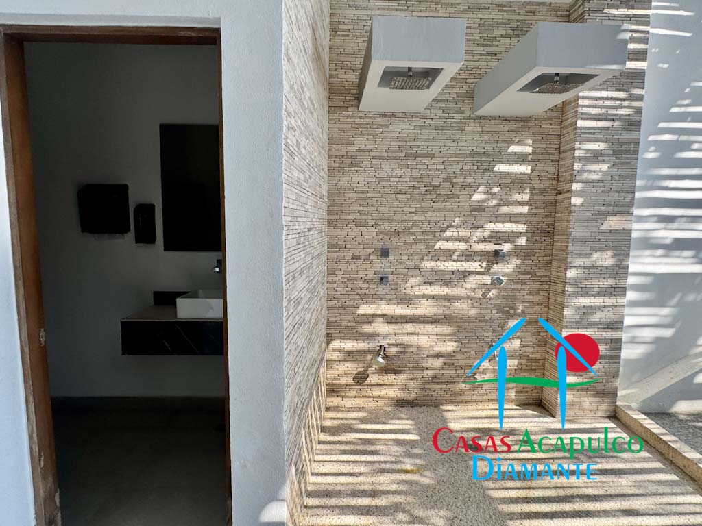 Bayam Residences - Alberca mujeres 5